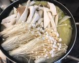 塩出汁仕立て 手羽元と木の子のホロホロ煮作り方8写真