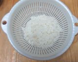 ダイソー炊飯マグでチキンとトマトのご飯♪作り方1写真