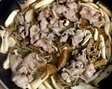 豚肉とたっぷりきのこの甘辛炒め作り方5写真