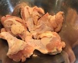 手羽元と根菜の素揚の旨辛ダレ漬け作り方1写真