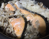 甘塩鮭ときのこの炊き込みご飯作り方4写真