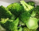 エビ アボカドのブロッコリーカクテル作り方1写真