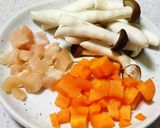 圧力鍋で直火炊きトリ釜飯風キノコご飯作り方2写真