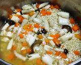 圧力鍋で直火炊きトリ釜飯風キノコご飯作り方3写真