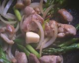 鶏肉とアスパラのバタぽん炒め作り方5写真