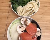 秋鮭とキノコの酒粕煮込みうどん鍋作り方1写真