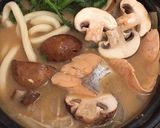 秋鮭とキノコの酒粕煮込みうどん鍋作り方7写真