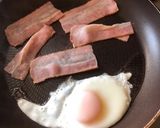 朝食♫に目玉焼きパン!作り方1写真