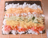 簡単！具だくさんのキンパ風 海苔巻き作り方5写真