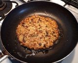 こんがり美味！高菜とチーズのTKGY作り方3写真