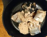 【超簡単】鯖缶チーズグラタン【糖質ゼロ】作り方1写真