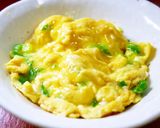 朝食やお弁当に。白だし青ねぎ☆卵焼き作り方5写真