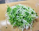 豆苗と大根とアーモンドのサラダ作り方5写真