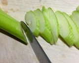 速攻5分！セロリの粒マスタード炒め作り方1写真