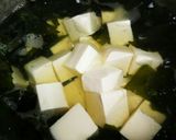 簡単！豆腐とわかめの味噌汁☆基本の「キ」作り方2写真
