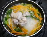 ひとり鍋！鶏もやしのチーズ鍋☆生姜風味作り方2写真