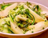 ソフトな食感がおいしい。洋梨と緑のサラダ作り方4写真