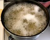 生鮭としめじのクリームパスタ作り方1写真