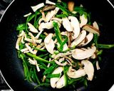 お弁当に☆ 椎茸ザーサイピーマン炒め作り方3写真