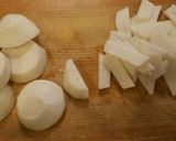 かぶとベーコンのチーズハーブ炒め作り方1写真