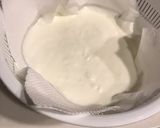 チーズのようなコク！水切りヨーグルト作り方1写真
