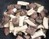 牛肉とブロッコリーのオイスターソース炒め作り方2写真