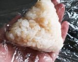 とろろ昆布のお吸い物風おにぎり作り方2写真