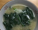 妄想周ちゃんおかず・ほうれん草のみそ汁作り方2写真
