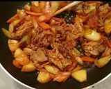 懐かしの味！豚肉とりんごのケチャップ炒め作り方5写真