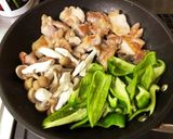 簡単＊鶏とピーマンのオイスターソース炒め作り方5写真