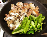 簡単＊鶏とピーマンのオイスターソース炒め作り方5写真