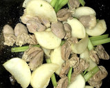 鶏ハツとカブのあっさり柔らか炒め作り方5写真