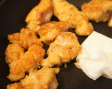 鶏肉とさつま芋の＊甘黒酢炒め作り方5写真