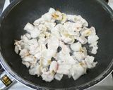 大根の皮で作る！豚ばら大根＊味噌煮込み作り方3写真