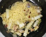 白菜と鯖缶の和風パスタ♪作り方3写真