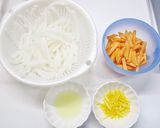 さっぱり美味しい♪柿と大根のなます作り方1写真