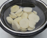 大和しじみとじゃがいもの味噌汁作り方1写真