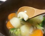 体ポカポカ♪「にんにく野菜スープ」作り方3写真