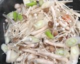 秋鮭のきのこたっぷりバタポンソテー作り方5写真