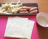 巻いて焼くだけ！ウインナーポテト春巻き作り方1写真