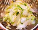 白菜とコーンのマヨ醤油サラダ作り方3写真