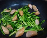 超簡単★材料3つ！蕪の葉っぱ炒め作り方1写真