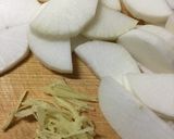 豚バラ肉と大根の煮物作り方1写真