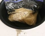 洗い物無し！しっとり濃厚～炊飯器鶏ハム作り方3写真