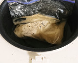 洗い物無し！しっとり濃厚～炊飯器鶏ハム作り方3写真
