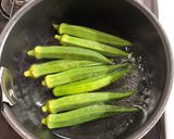 簡単!ピリ辛オクラ丼作り方3写真