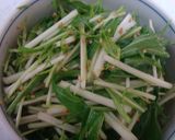 残ったかぼちゃの煮つけで☆水菜とハム巻き作り方2写真
