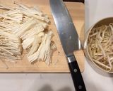豚こま、塩昆布ショウガ炒め作り方3写真