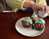 親子で作る！クリスマスカップケーキ作り方11写真