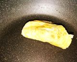 お弁当に★卵1個でカニカマとマヨの卵焼き作り方4写真